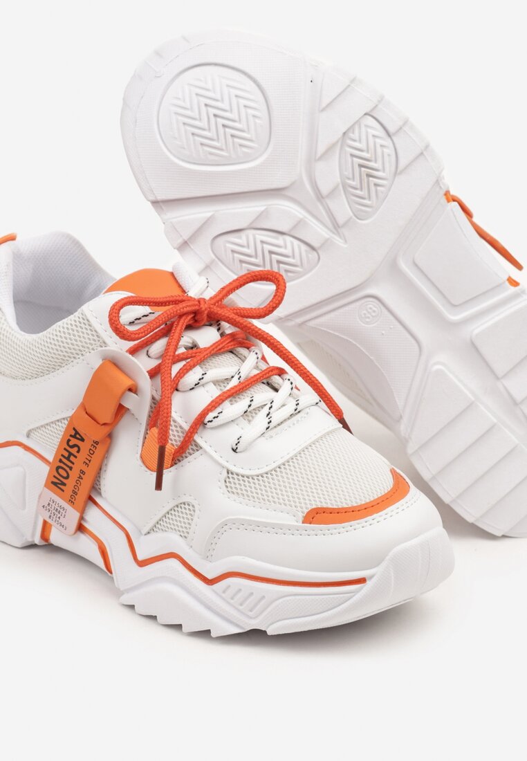 Biało-Pomarańczowe Sneakersy z Siateczkowymi Wstawkami i Paskami na Boku Taneril