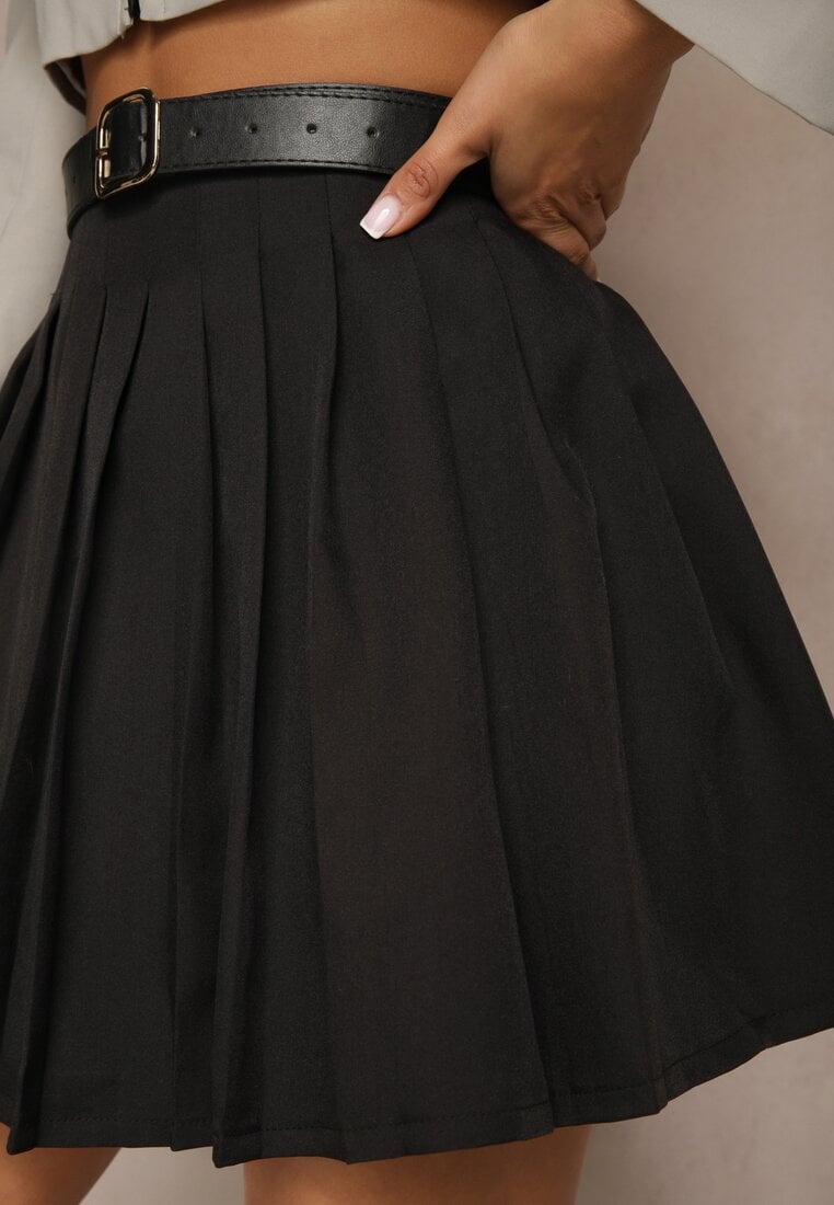 Czarna Wiskozowa Spódnica z Bawełną High Waist z Podszewką Szortów Verraza