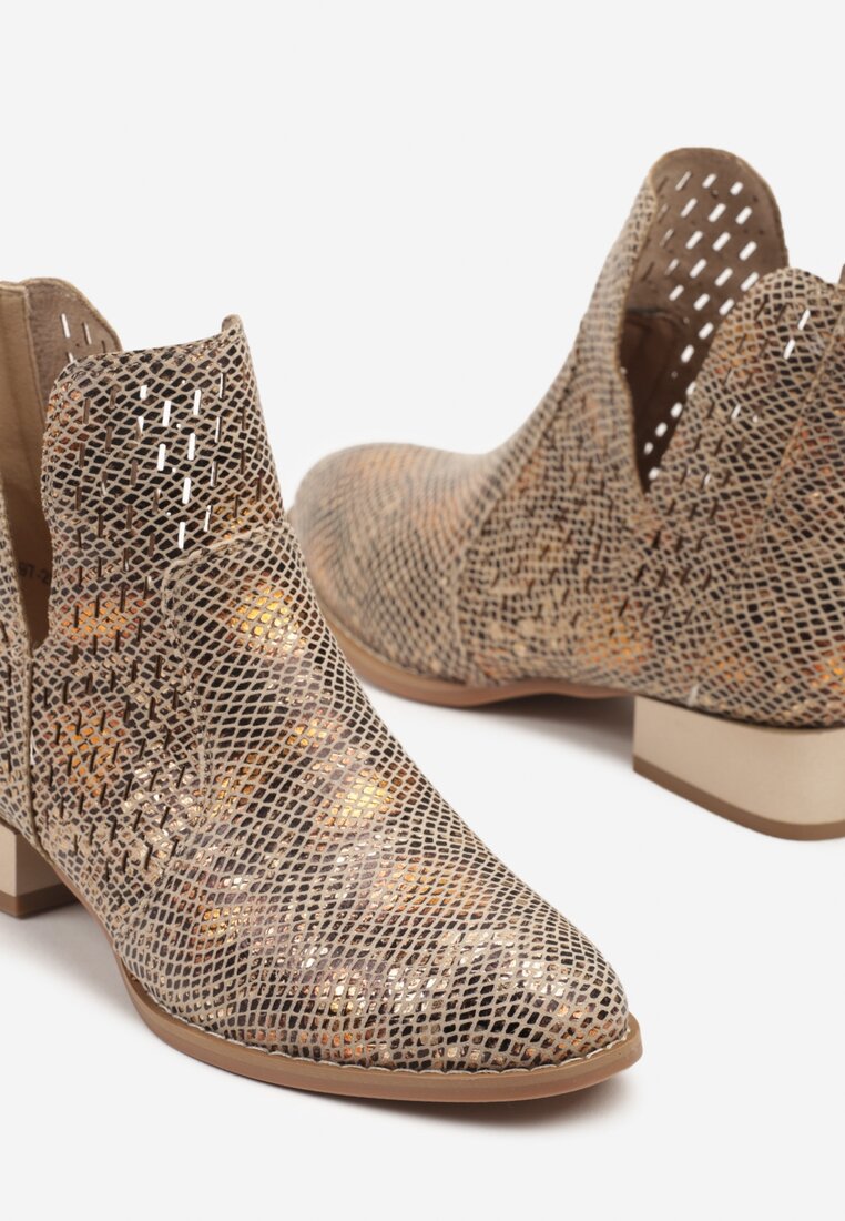 Botine Efamalia Aurii