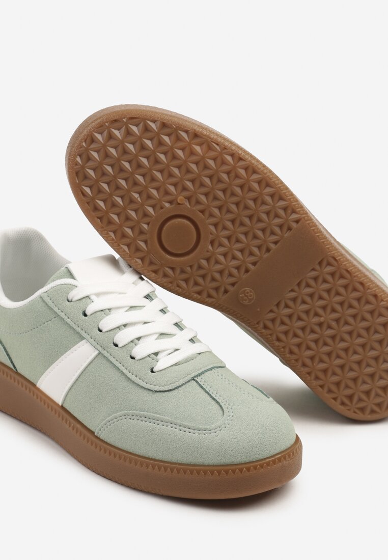 Jasnozielone Sneakersy w Stylu Kultowych Tenisówek Gillifia