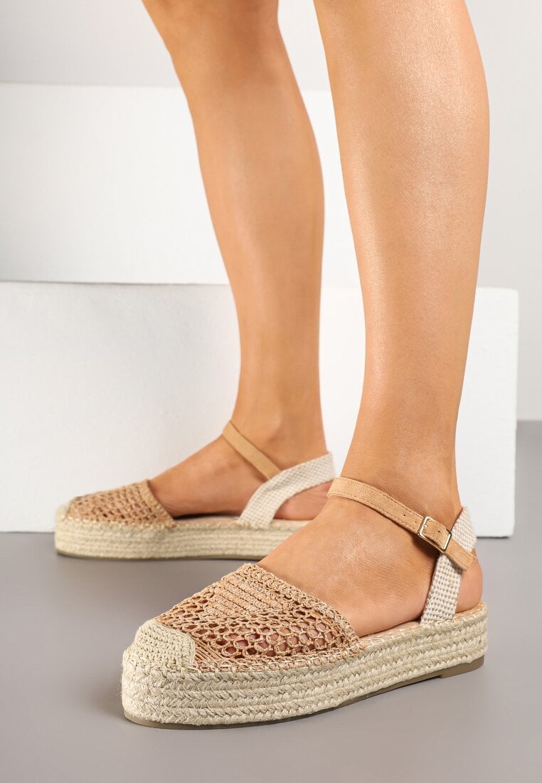 Ciemnobeżowe Sandały w Stylu Espadryli z Plecioną Platformą i Cholewką Elisova