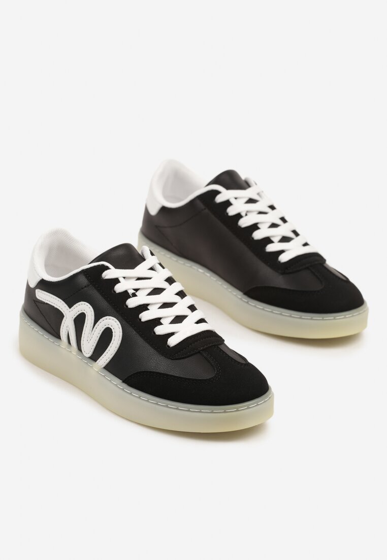 Sneakers Fendiva Negri