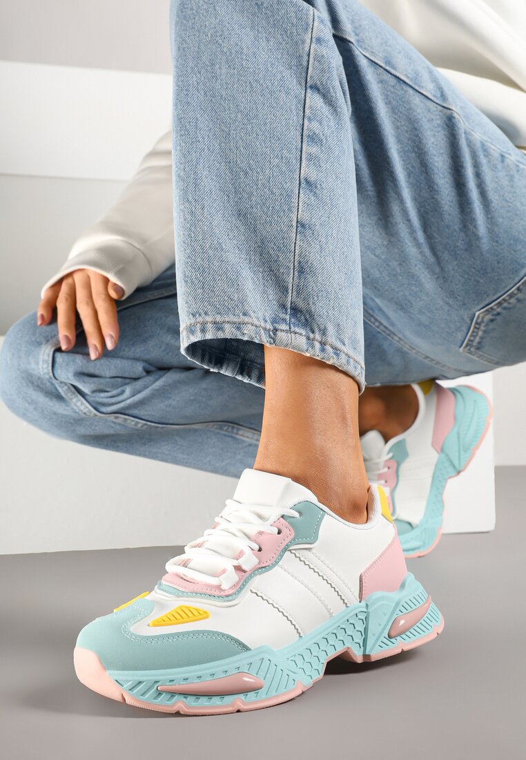 Biało-Zielone Sneakersy w Streetwearowym Stylu z Ozdobnymi Przeszyciami Isallena
