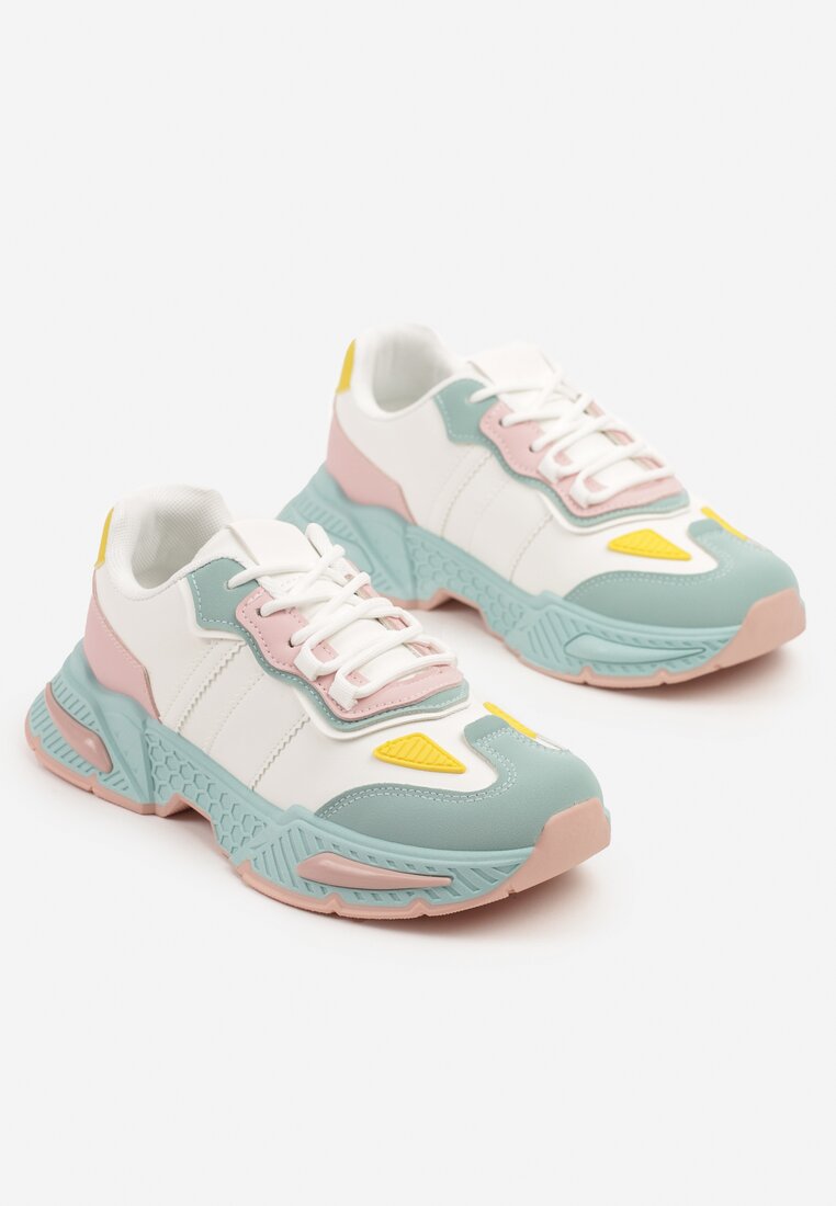 Biało-Zielone Sneakersy w Streetwearowym Stylu z Ozdobnymi Przeszyciami Isallena