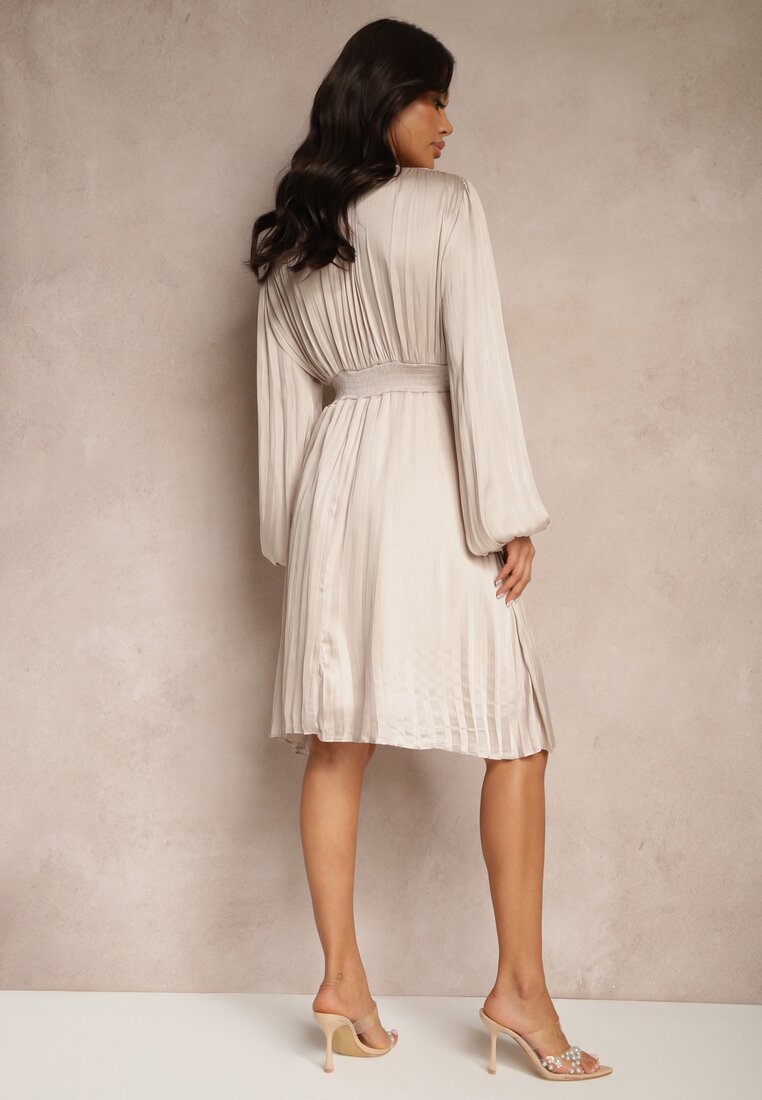 Rochie Alaretia Bej