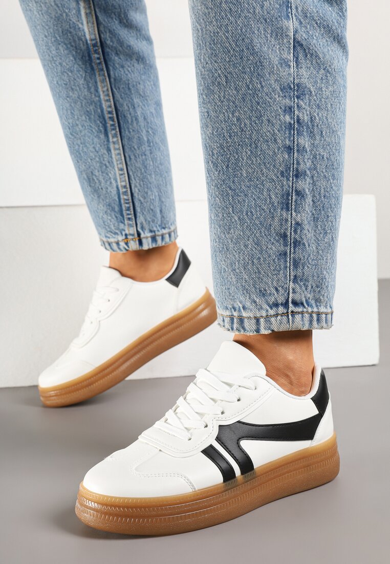 Biało-Czarne Sneakersy Klasyczne Tenisówki Zdobione Przeszyciami Alatira