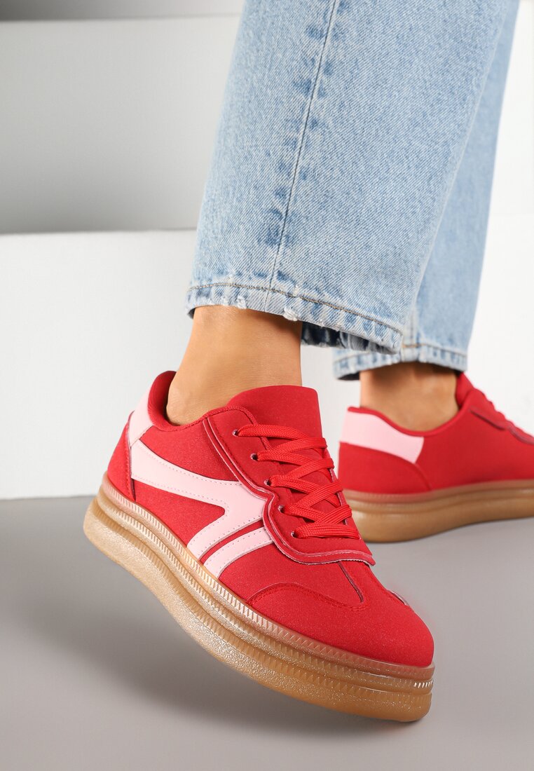 Czerwone Sneakersy Klasyczne Tenisówki Zdobione Przeszyciami Alatira