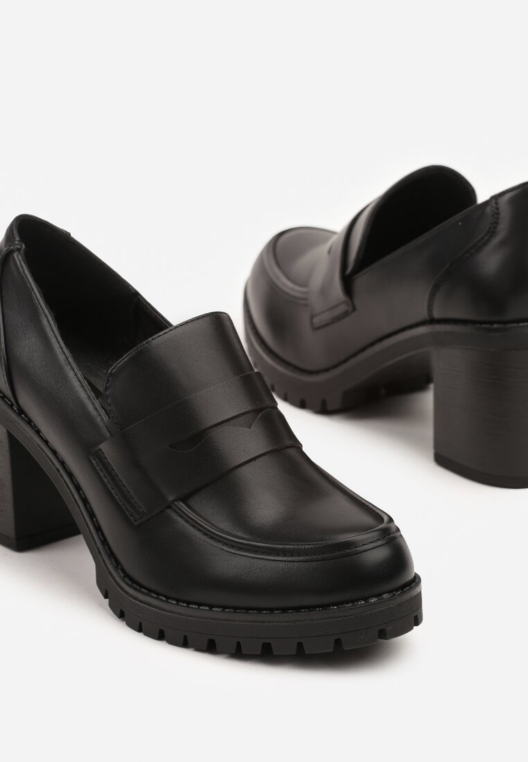 Czarne Półbuty w Stylu Loafersów na Słupku Seltewi