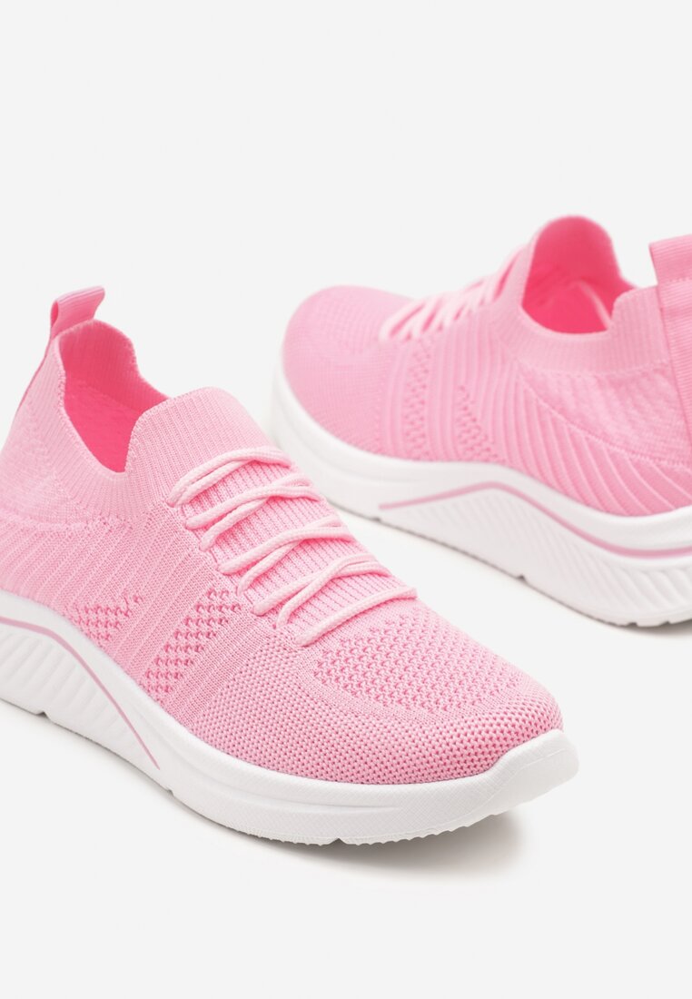 Fuksjowe Siateczkowe Buty Sportowe Sneakersy na Zdobionej Podeszwie Talloti