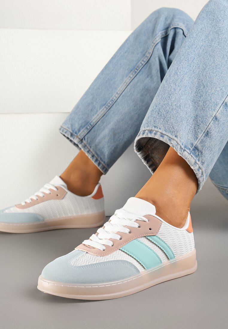 Biało-Niebieskie Sneakersy Tenisówki Ozdobione Paskami Amodira
