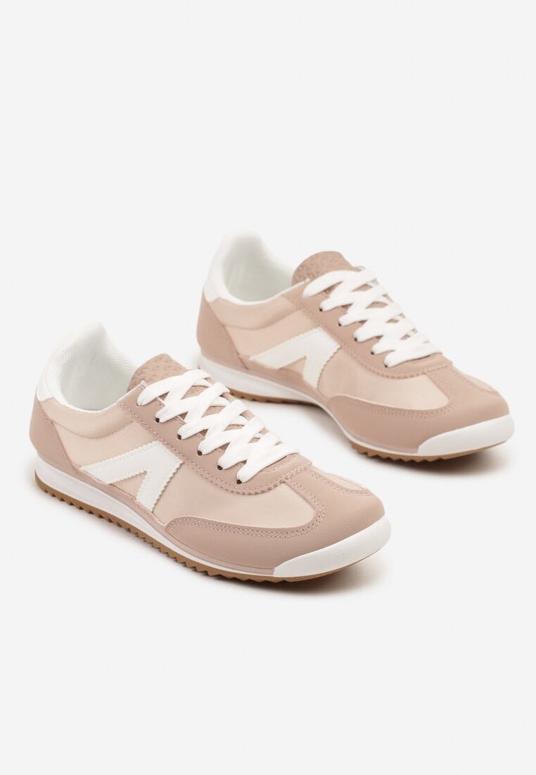 Jasnoróżowe Sneakersy Klasyczne Tenisówki Zdobione Przeszyciami Bortewi