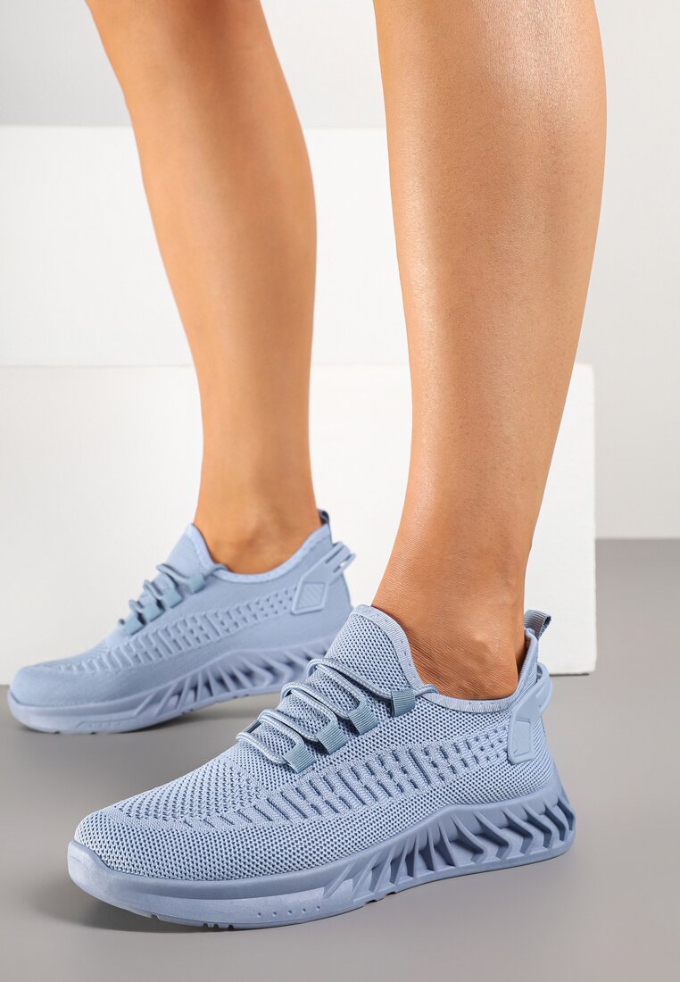 Niebieskie Siateczkowe Buty Sportowe Sneakersy na Podeszwie z Tłoczeniami Finloti