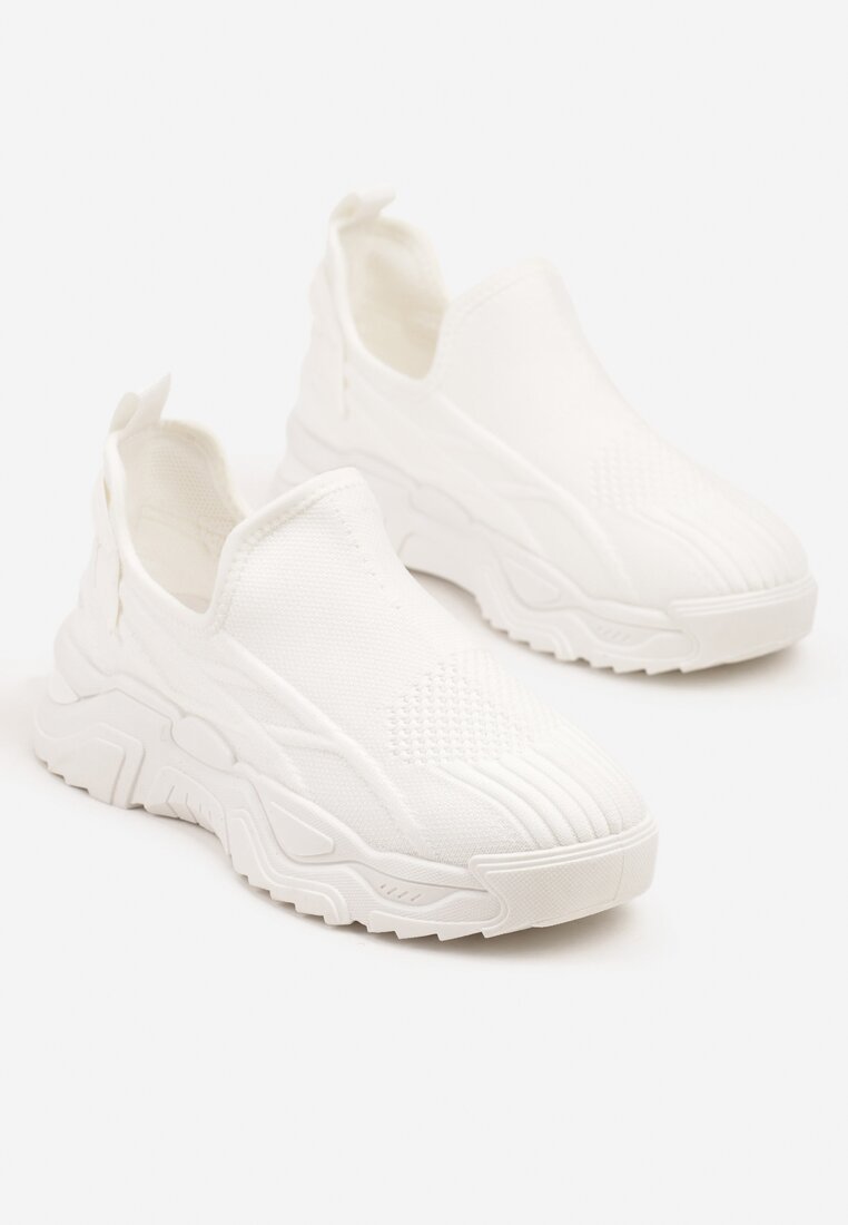 Białe Siateczkowe Buty Sportowe Sneakersy Wsuwane Zdobione Tłoczeniami Nusadela