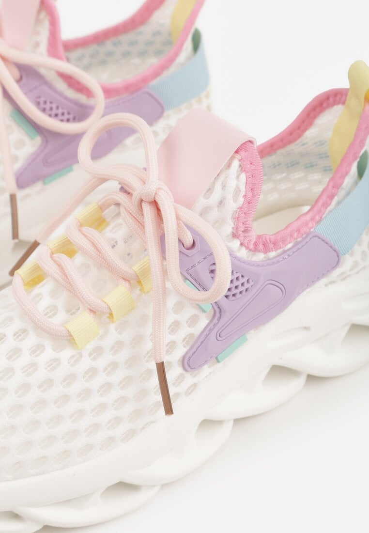 Biało-Fioletowe Buty Sportowe Sneakersy na Platformie Ozdobionej Tłoczeniem Teliriella