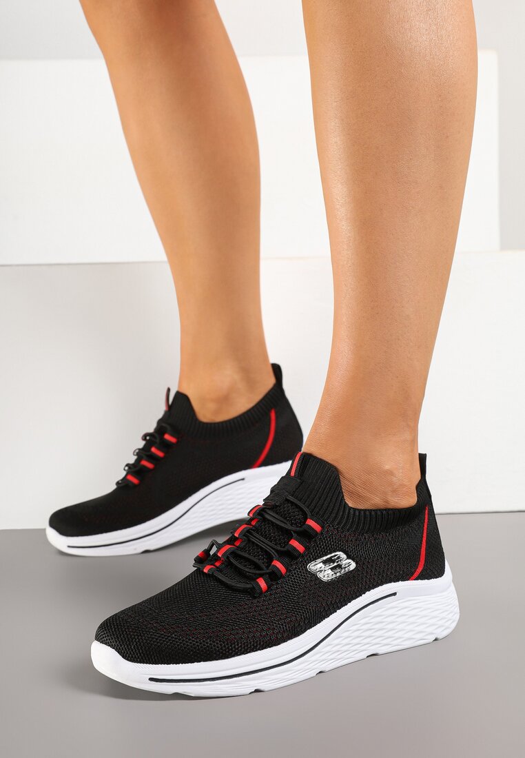 Czarne Wsuwane Buty Sportowe Sneakersy z Elastyczną Cholewką Telithiela