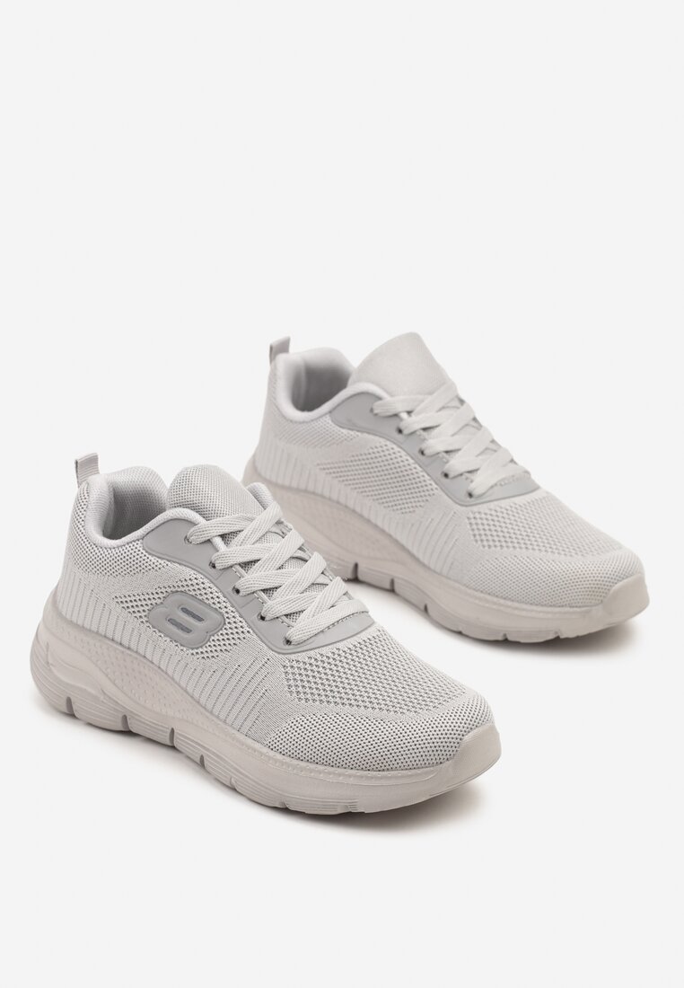 Szare Siateczkowe Buty Sportowe Sneakersy na Piankowej Podeszwie Zdobione Aplikacją Sonessa