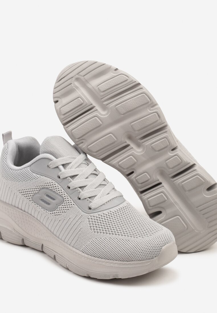 Szare Siateczkowe Buty Sportowe Sneakersy na Piankowej Podeszwie Zdobione Aplikacją Sonessa