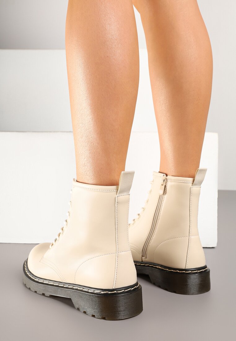 Botine Bej
