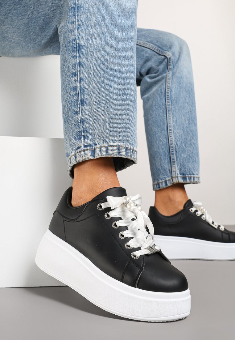 Sneakers Vivalle Negri
