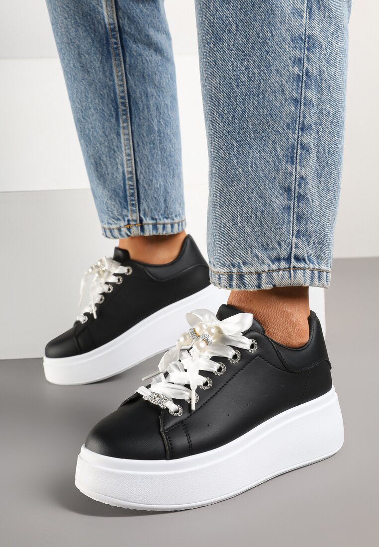Sneakers Vivalle Negri