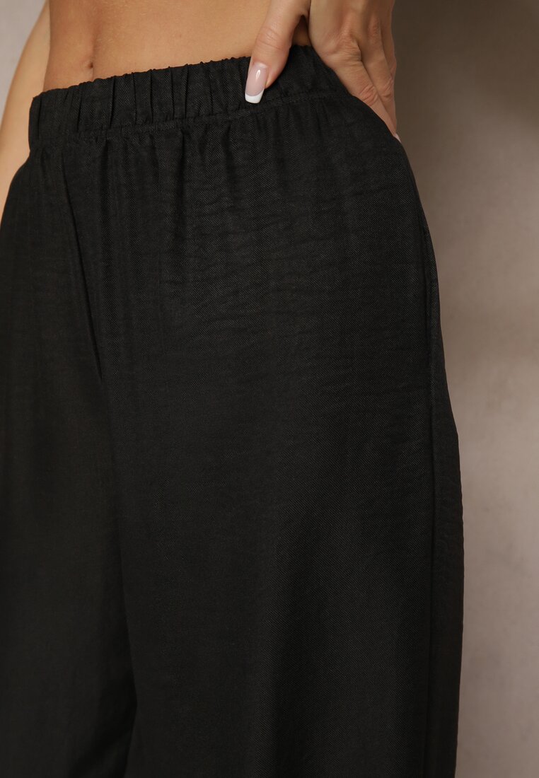 Pantaloni Korilanea Negri