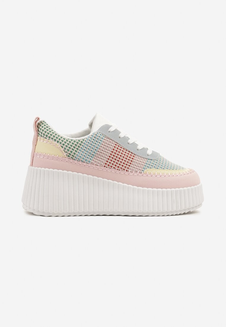 Różowo-Niebieskie Sneakersy na Tłoczonej Platformie z Ozdobnymi Przeszyciami Faloviela