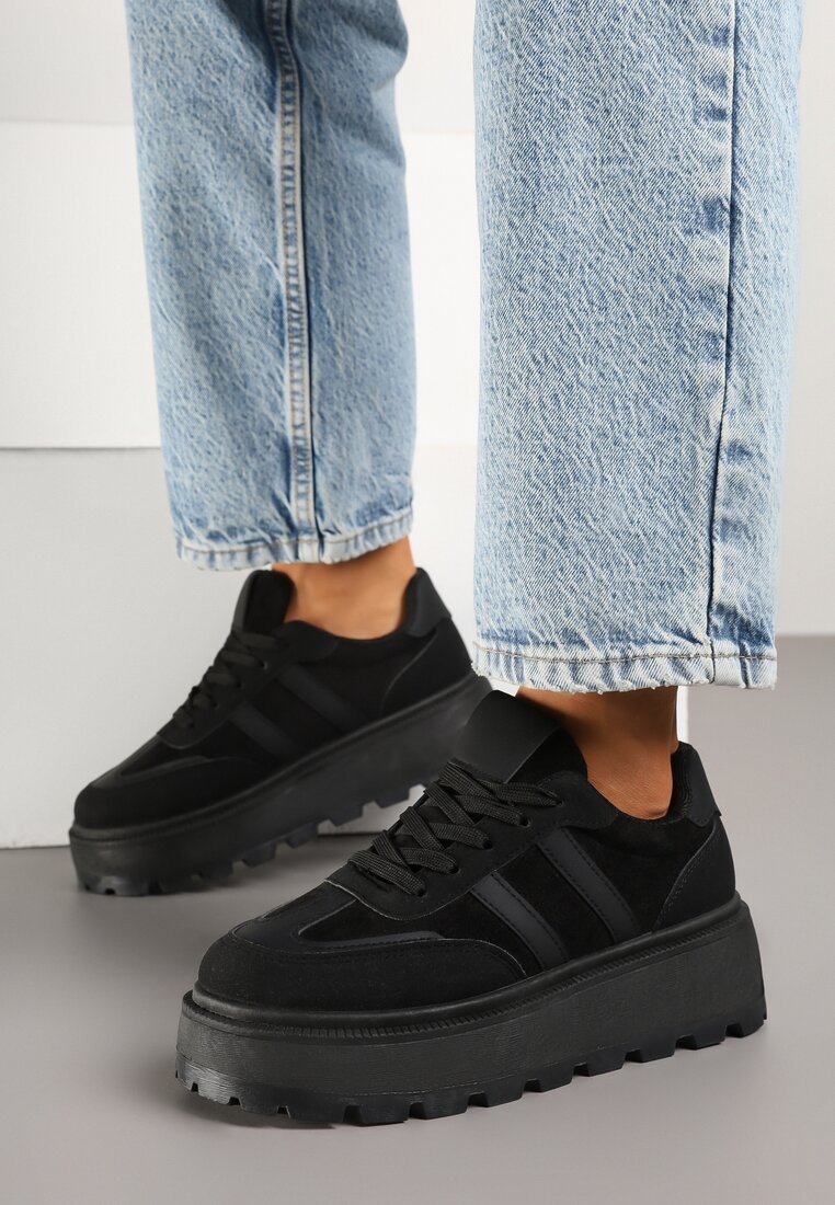 Czarne Sneakersy w Stylu Klasycznych Tenisówek na Platformie ze Żłobieniami Xarmio