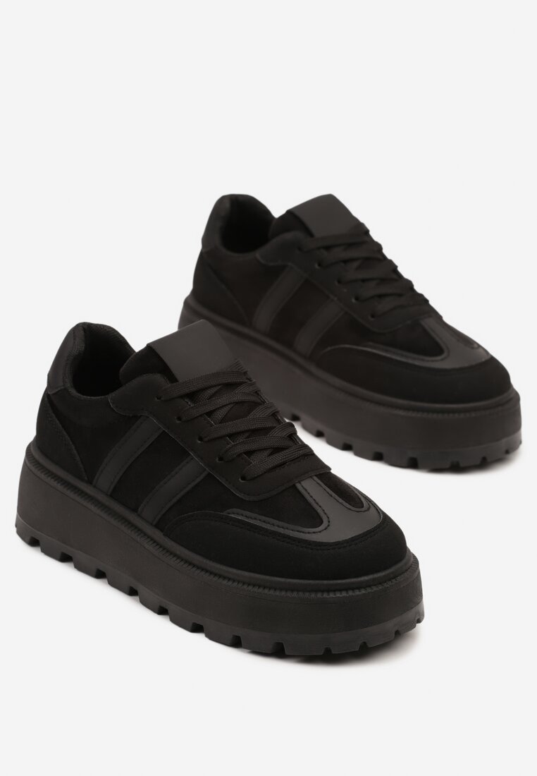 Czarne Sneakersy w Stylu Klasycznych Tenisówek na Platformie ze Żłobieniami Xarmio