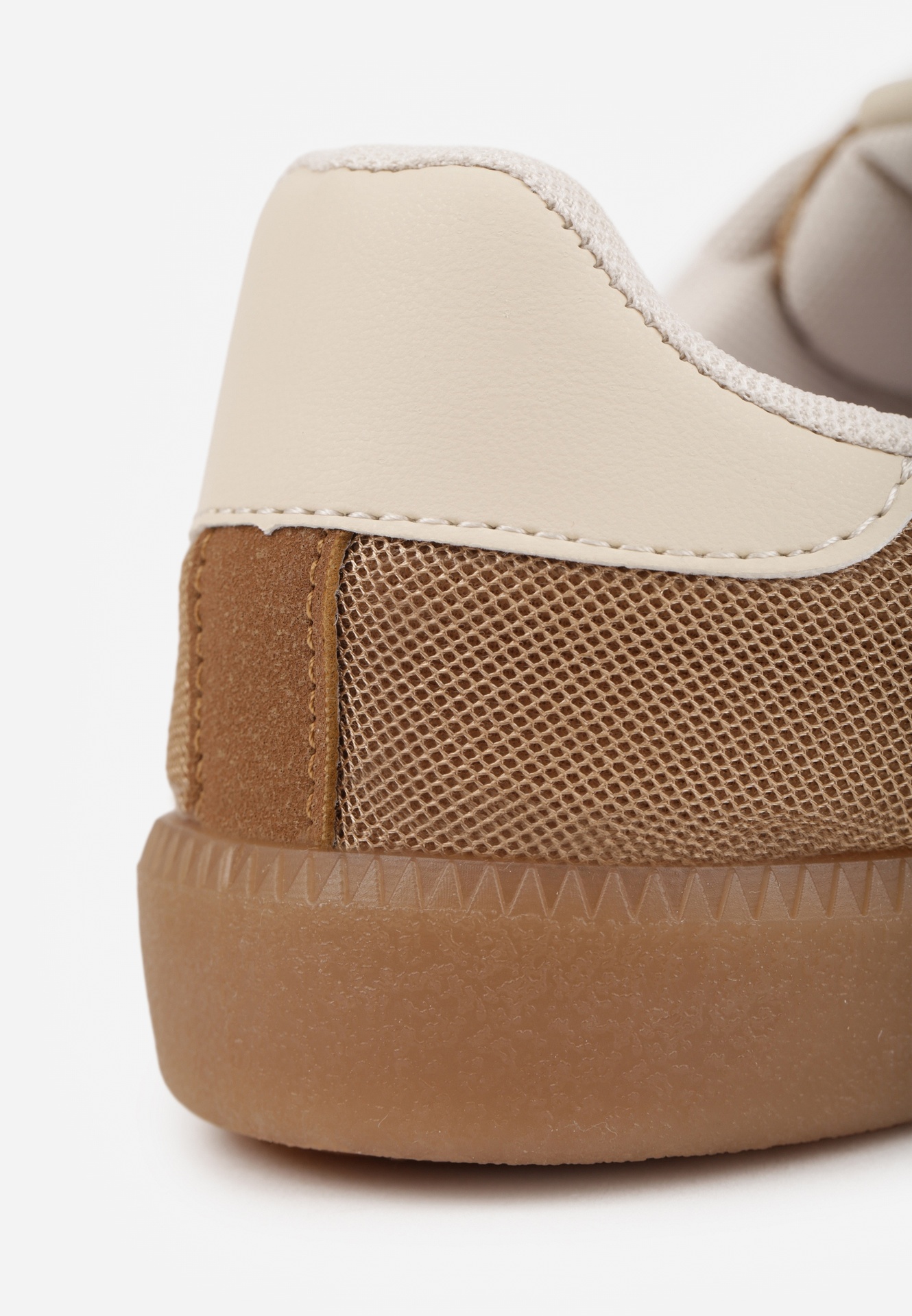 Ciemnobeżowe Sneakersy w Stylu Tenisówek Ozdobione Paskami Jenaniela