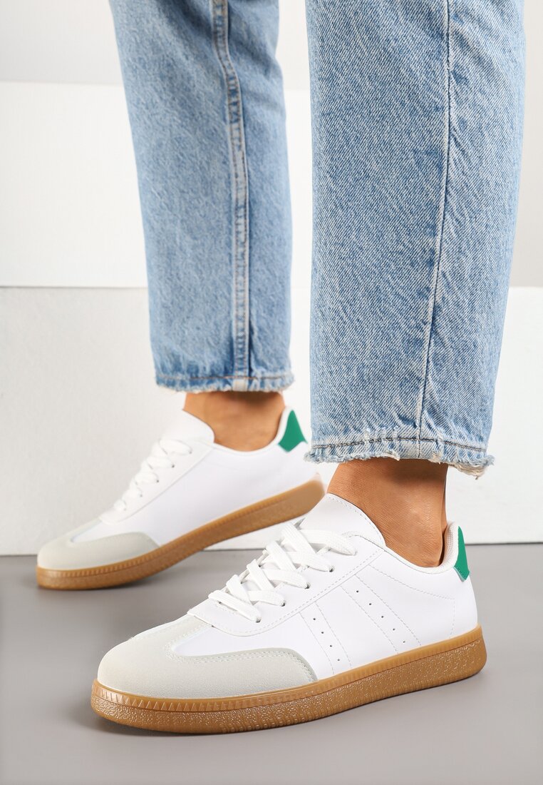 Białe Sneakersy Tenisówki Ozdobione Perforacją Reissara