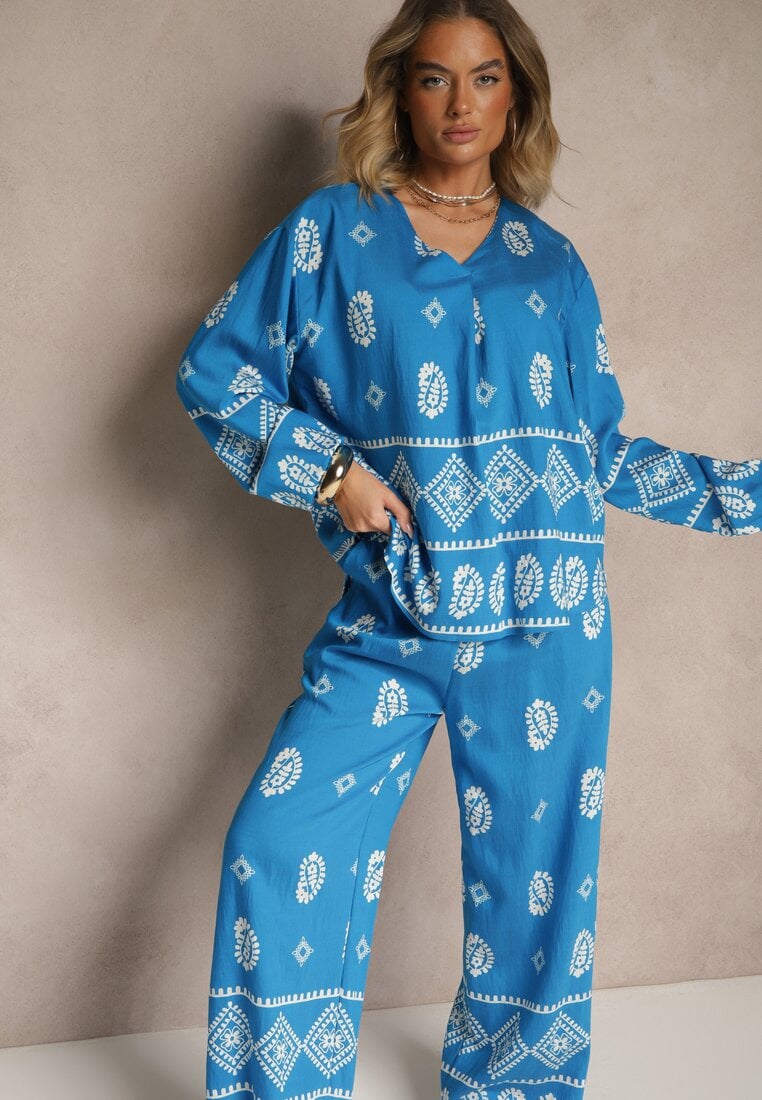 Niebieski Komplet w Stylu Etno Spodnie z Gumką w Pasie i Bluzka Oversize Eviralyn