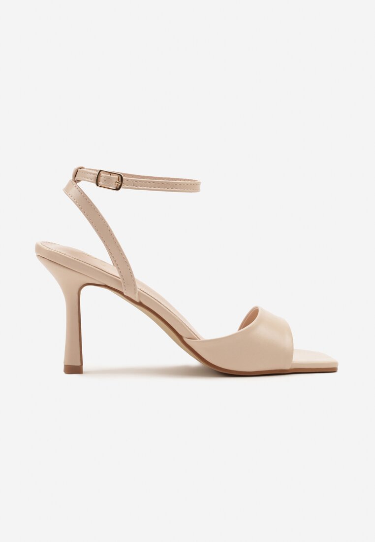 Pantofi stiletto Meviora Bej