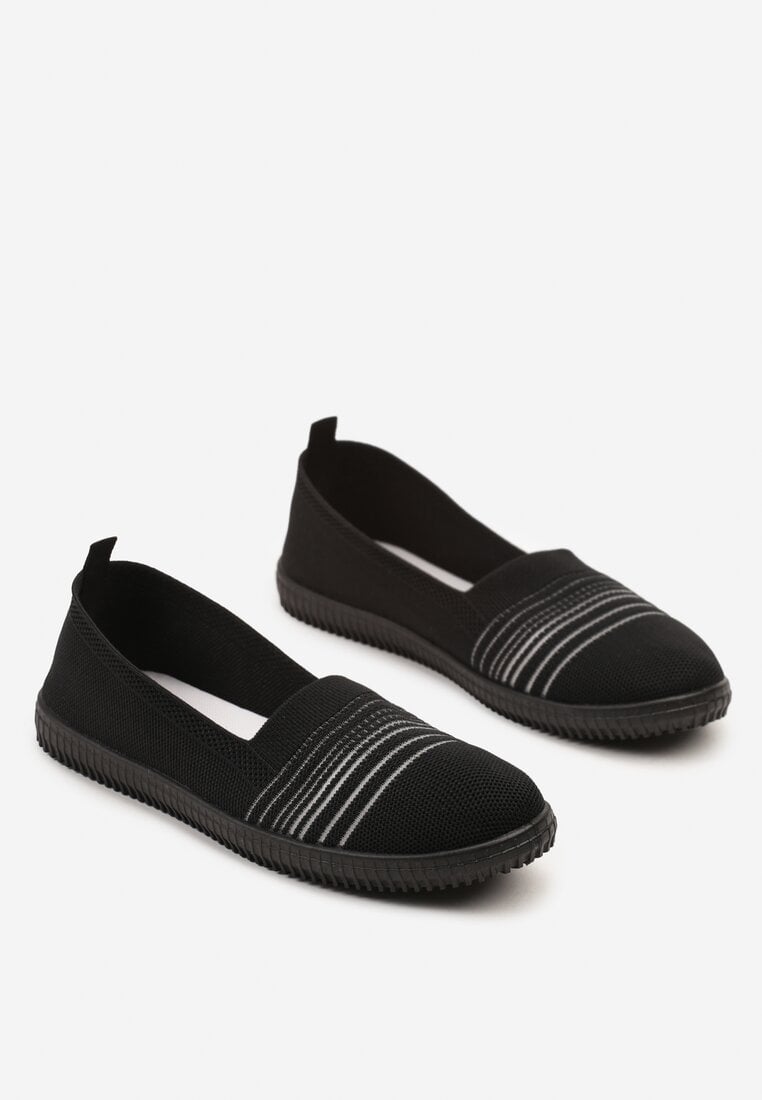 Czarne Tenisówki Ozdobione Paskami Heloti