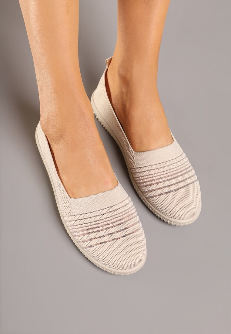 Beżowe Tenisówki Ozdobione Paskami Heloti