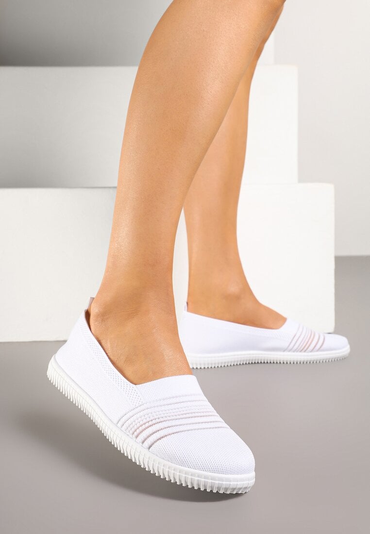 Białe Tenisówki Ozdobione Paskami Heloti