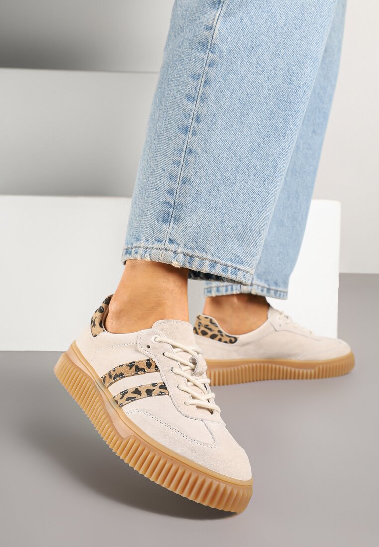 Beżowe Zamszowe Sneakersy w Stylu Kultowych Tenisówek ze Skórzaną Wkładką i Wzorem w Panterkę Tenannia