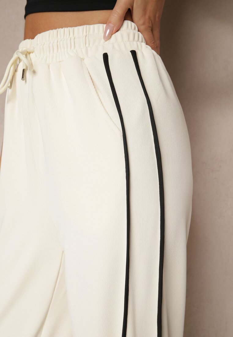 Pantaloni Bej deschis