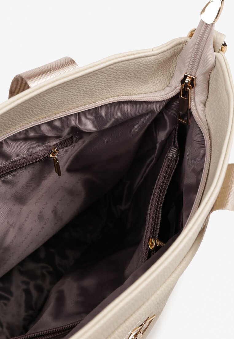 Beżowa Torebka Typu Shopper z Paskiem Crossbody i Aplikacją Zdobiona Pikowaniem Fleomira