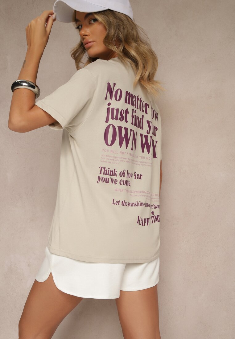Jasnobeżowy T-shirt z Bawełny o Kroju Oversize Fillinea