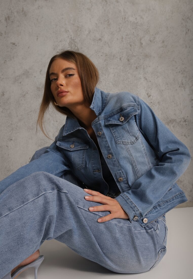 Jasnoniebieska Klasyczna Kurtka Jeansowa z Guzikami Ivonelle