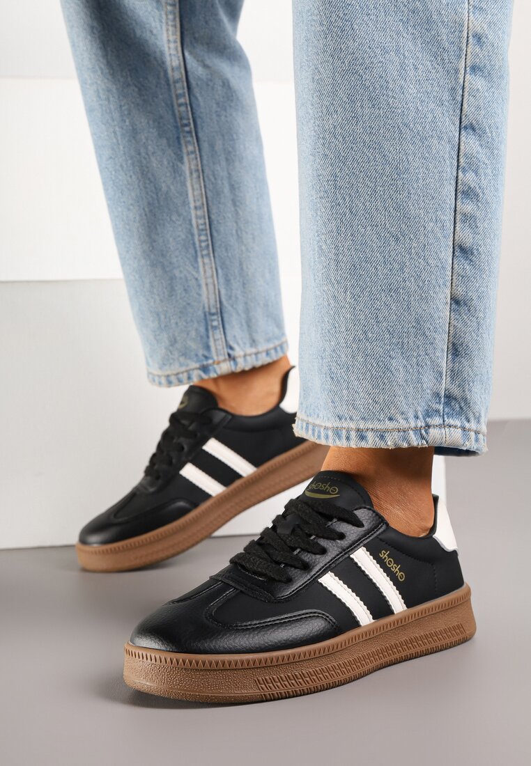 Czarno-Białe Sneakersy Sportowe z Ozdobnymi Paskami i Przeszyciami Wenilan