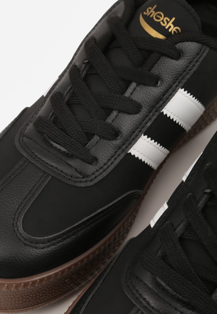 Czarno-Białe Sneakersy Sportowe z Ozdobnymi Paskami i Przeszyciami Wenilan