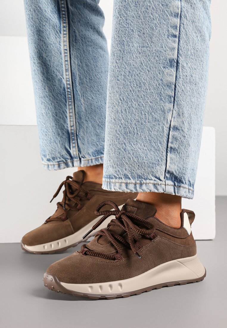 Brązowe Zamszowe Sneakersy z Wkładką ze Skóry Naturalnej Dolavienne