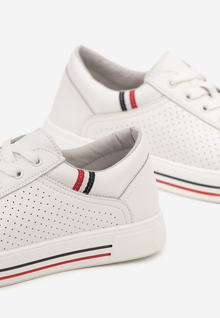 Białe Sneakersy Tenisówki ze Skóry Naturalnej Zdobione Perforacją Tillirene