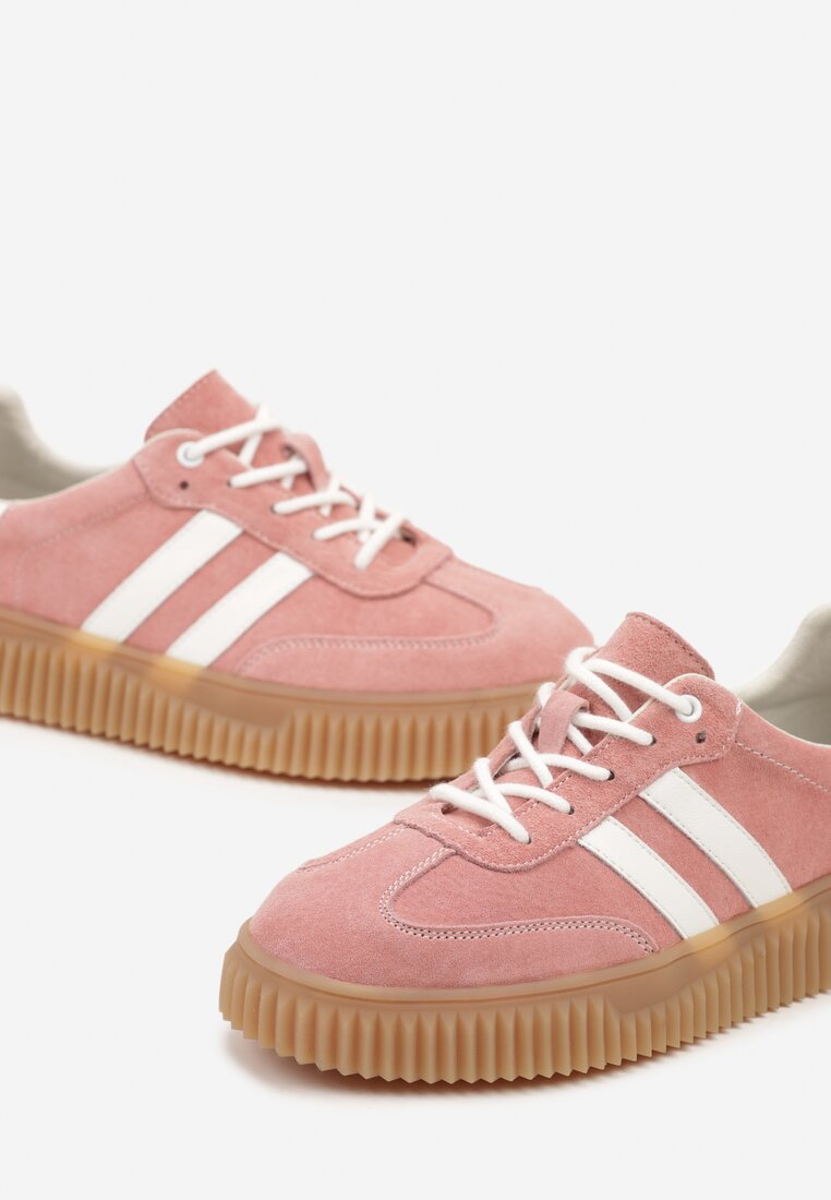 Różowe Zamszowe Sneakersy w Stylu Kultowych Tenisówek ze Skórzaną Wkładką i Wzorem w Panterkę Tenannia