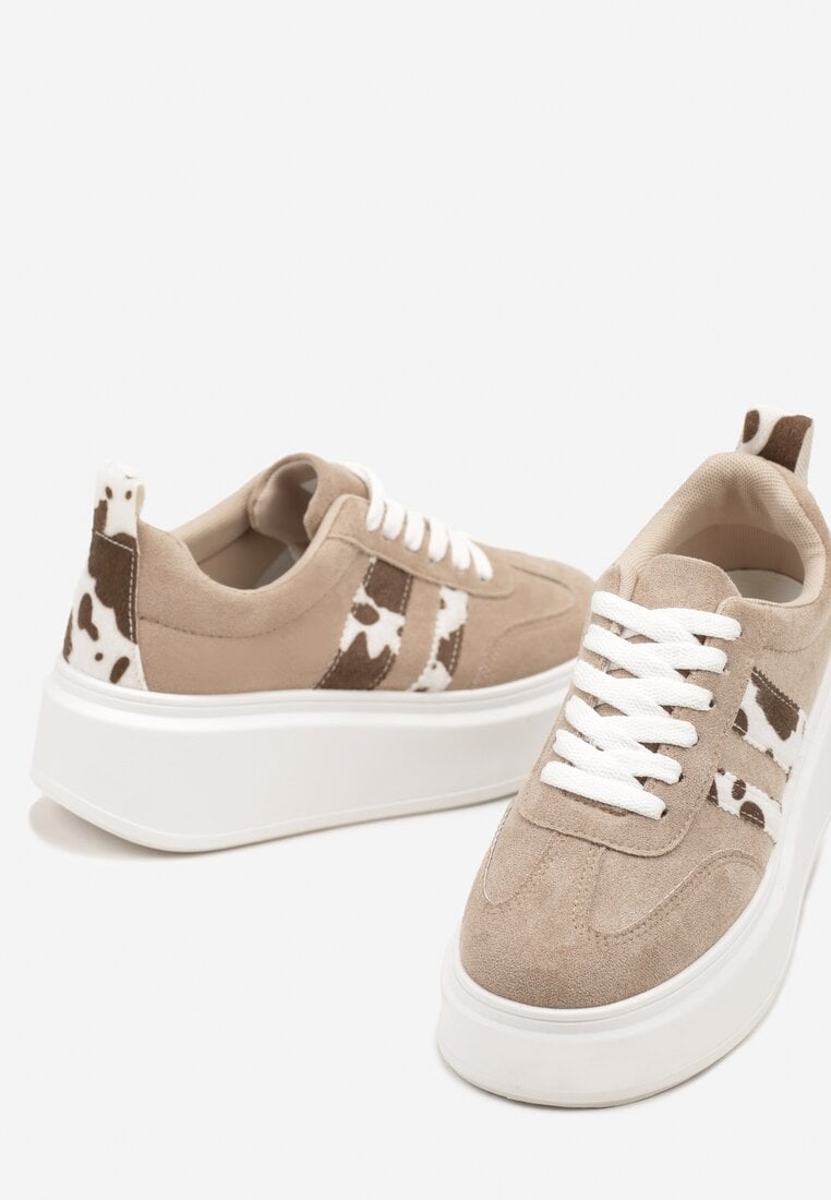 Ciemnobeżowe Sneakersy Klasyczne Tenisówki na Grubej Podeszwie z Koturnem i Paskami Ozdobionymi Printem  w Łaty Adessia