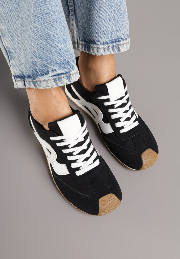 Czarne Sneakersy z Geometrycznym Wzorem Arnenta