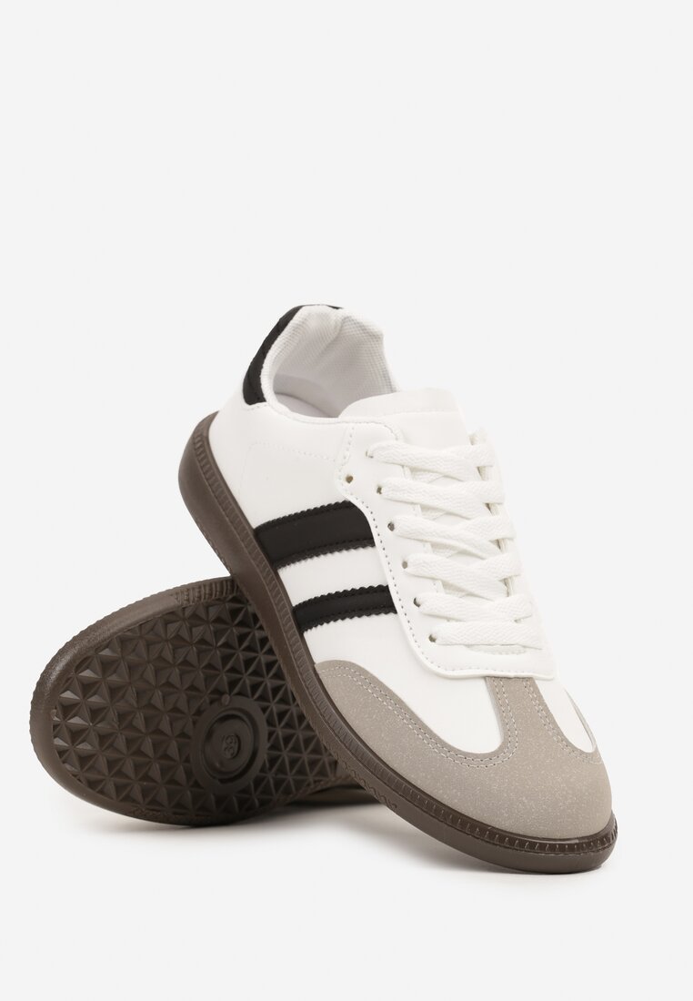 Białe Casualowe Sneakersy na Płaskiej Podeszwie z Paskami Jereria