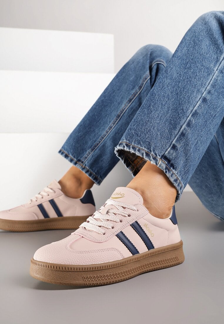 Różowe Sneakersy Sportowe z Ozdobnymi Paskami i Przeszyciami Wenilan