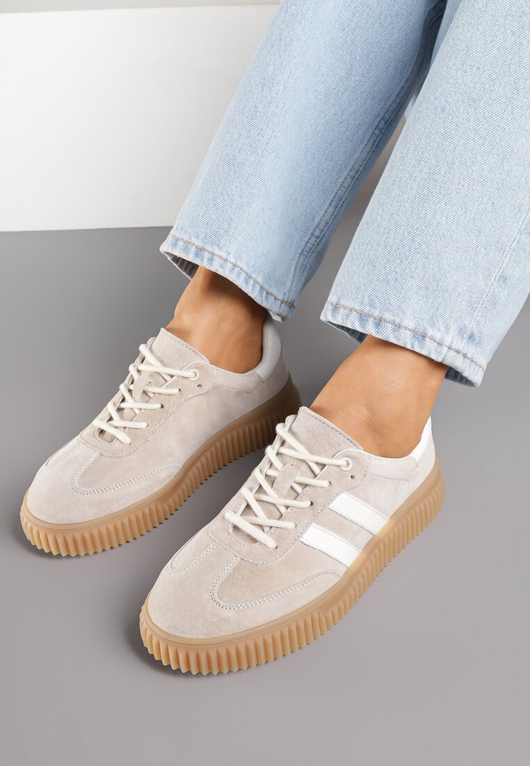 Ciemnobeżowe Zamszowe Sneakersy w Stylu Kultowych Tenisówek ze Skórzaną Wkładką Tenannia